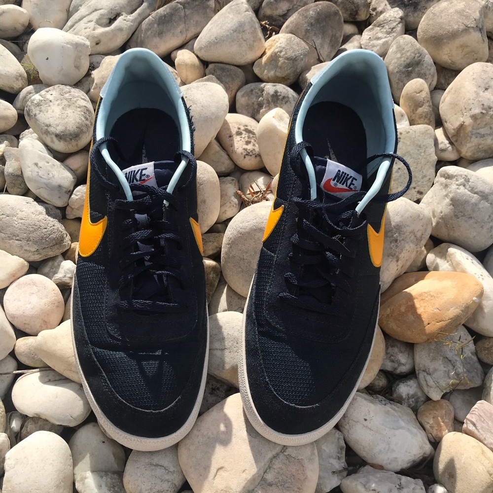 CHEAP USED Dark blue Nike’s